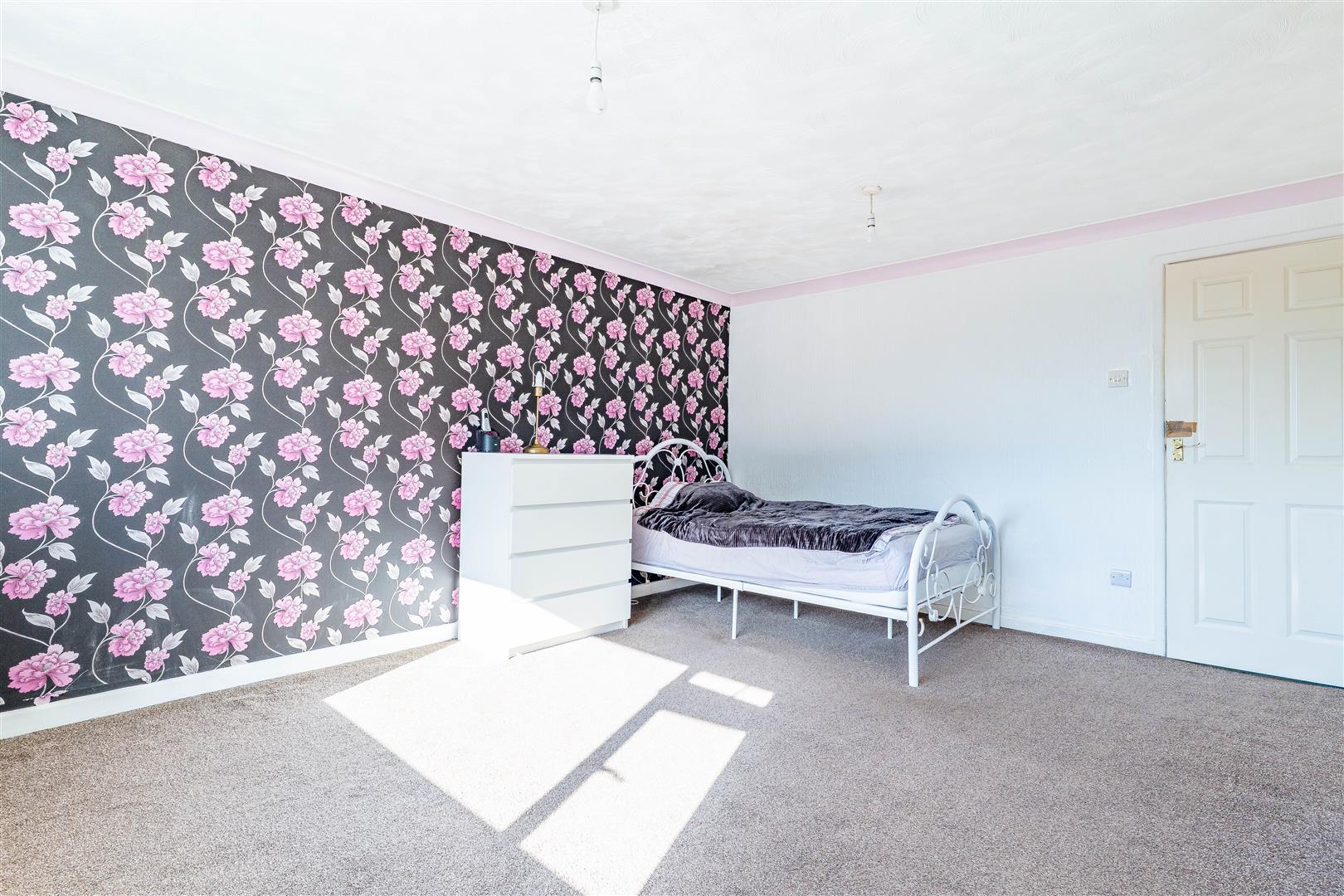 Cliffe Drive, Chorley